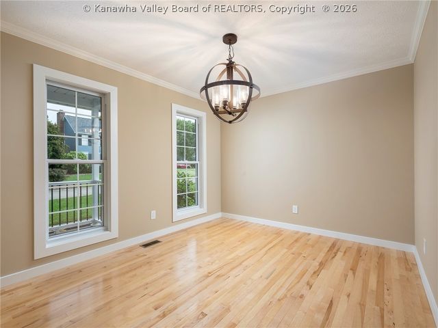 1 Meadow Ridge Drive, Hurricane, WV 25526