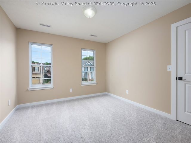 1 Meadow Ridge Drive, Hurricane, WV 25526