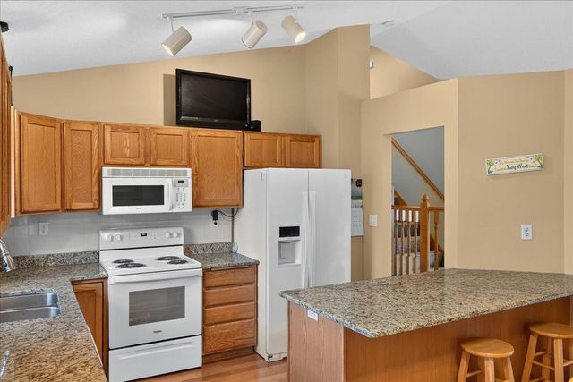 732 Marie Court, Delano, MN 55328