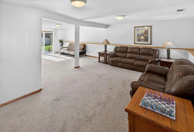 732 Marie Court, Delano, MN 55328