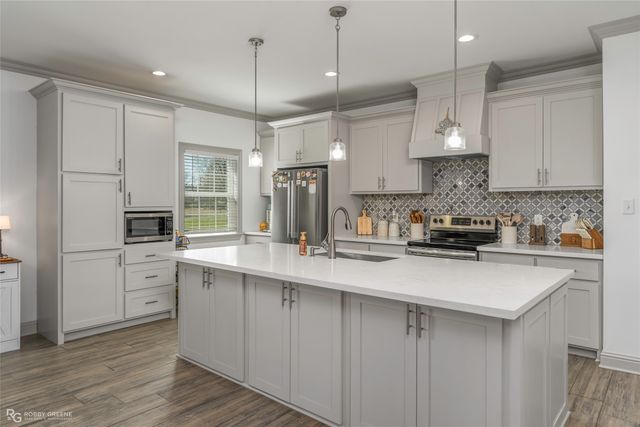 396 Collinswood Drive, Stonewall, LA 71078