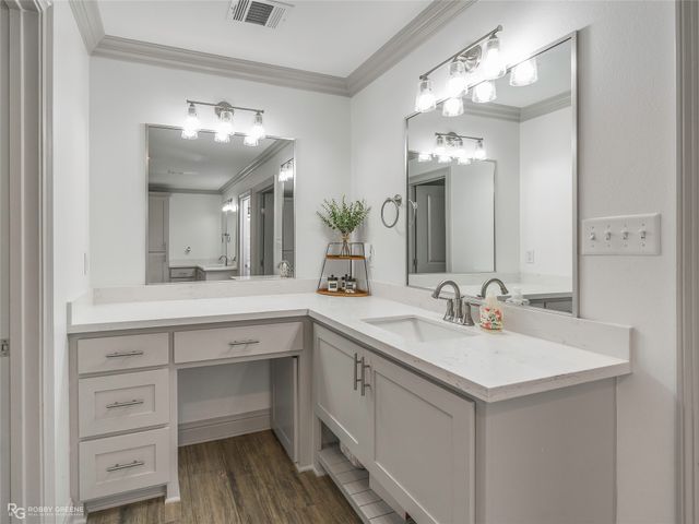 396 Collinswood Drive, Stonewall, LA 71078