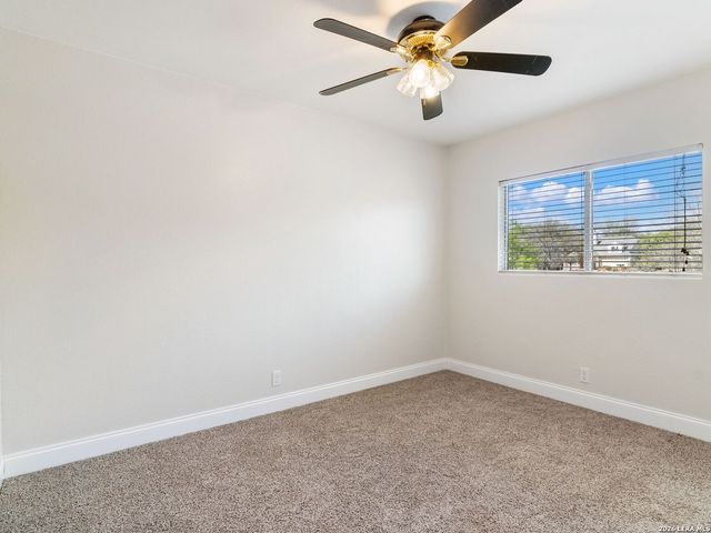 3807 Wetmore Knoll, San Antonio, TX 78247