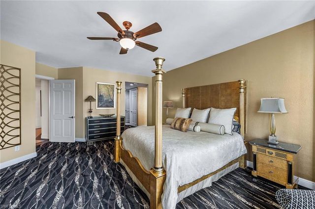 285 Grande WAY 501, Naples, FL 34110