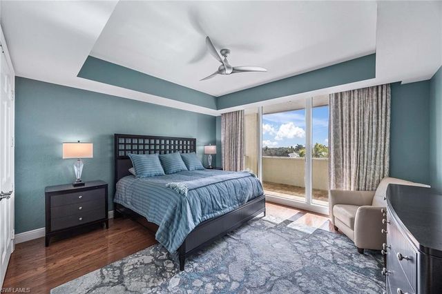 285 Grande WAY 501, Naples, FL 34110
