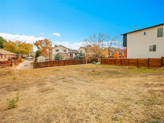 1968 S Kingston Ct, Aurora, CO 80014