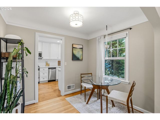 517 N Buffalo St, Portland, OR 97217