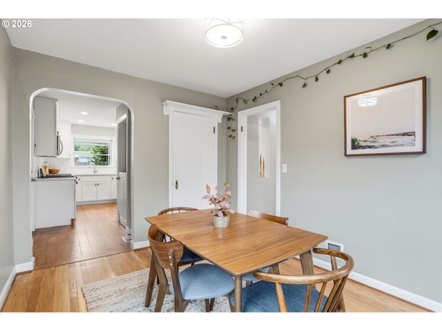 517 N Buffalo St, Portland, OR 97217