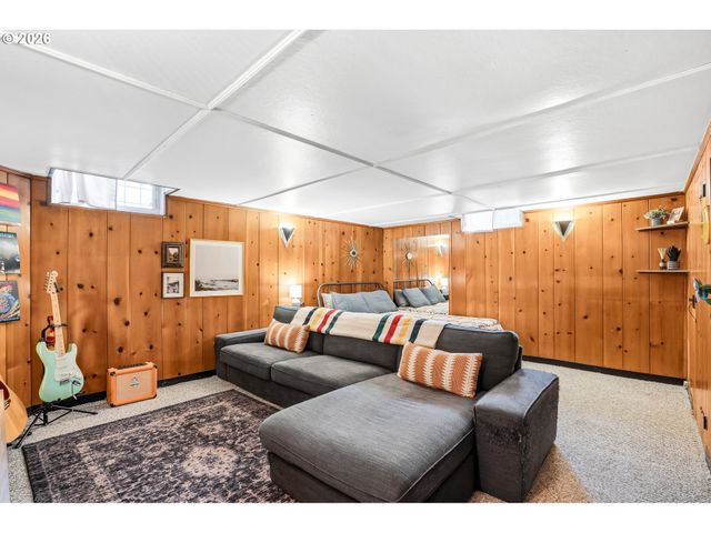 517 N Buffalo St, Portland, OR 97217