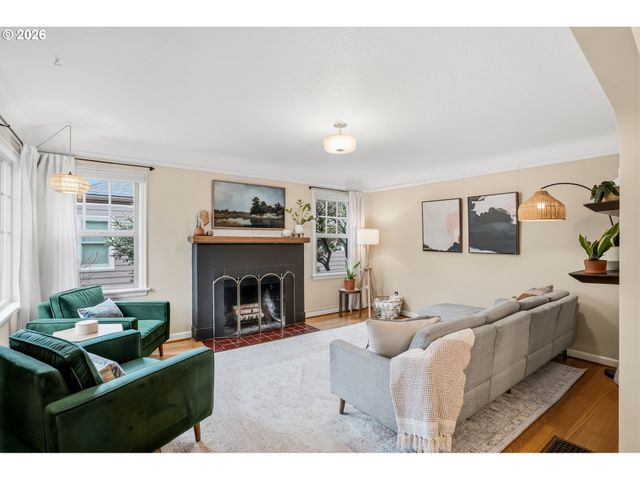 517 N Buffalo St, Portland, OR 97217