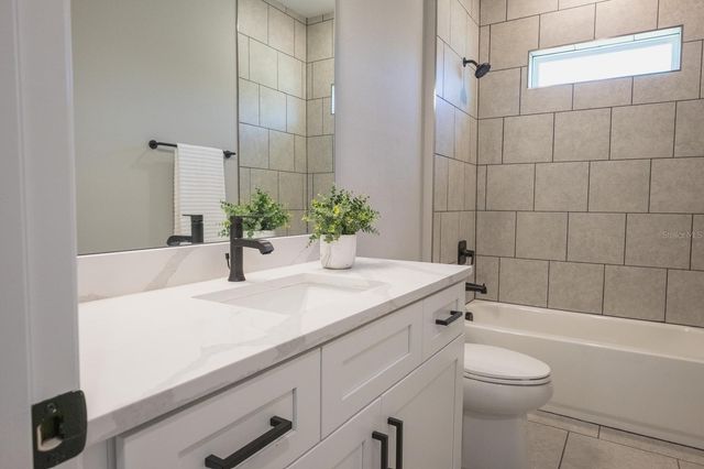 2424 SW 159 LANE, Ocala, FL 34473