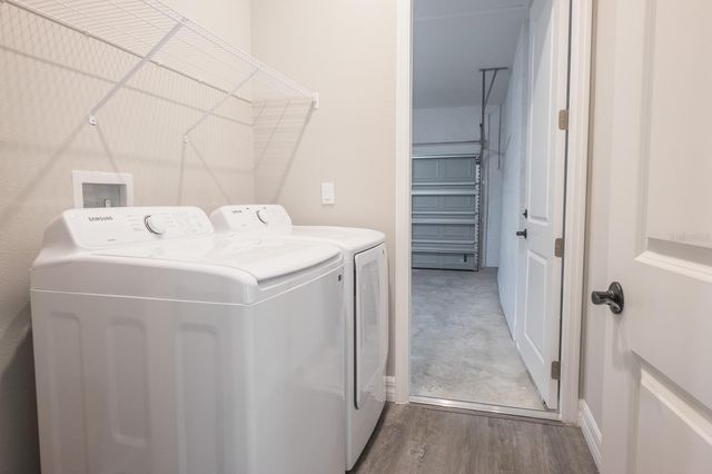 2424 SW 159 LANE, Ocala, FL 34473