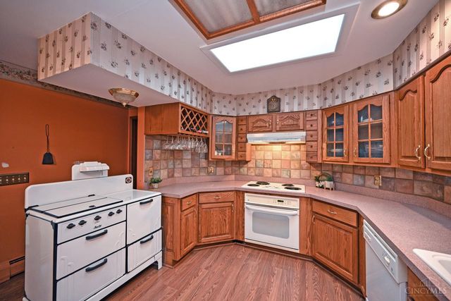 7522 E Miami River Road, Colerain Twp, OH 45247
