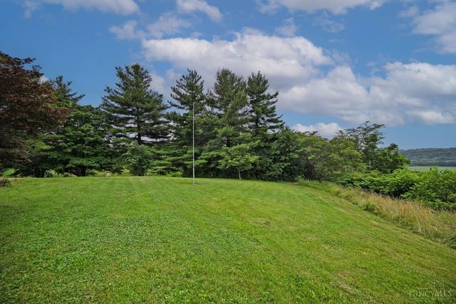 7522 E Miami River Road, Colerain Twp, OH 45247