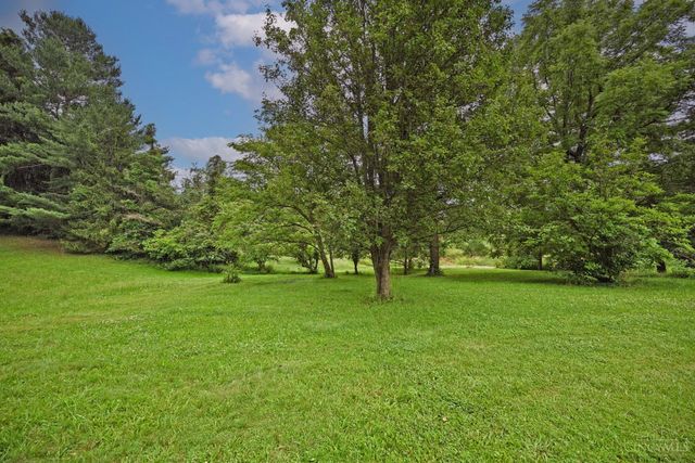7522 E Miami River Road, Colerain Twp, OH 45247