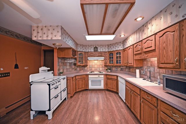 7522 E Miami River Road, Colerain Twp, OH 45247