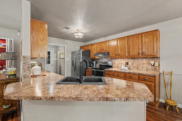 1510 Cherry Brook Drive, Little Rock, AR 72211