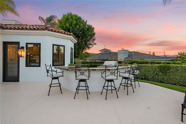 38390 Shoal Creek, Murrieta, CA 92562