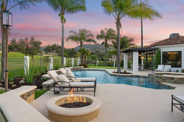 38390 Shoal Creek, Murrieta, CA 92562