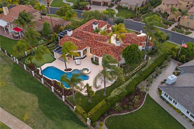 38390 Shoal Creek, Murrieta, CA 92562