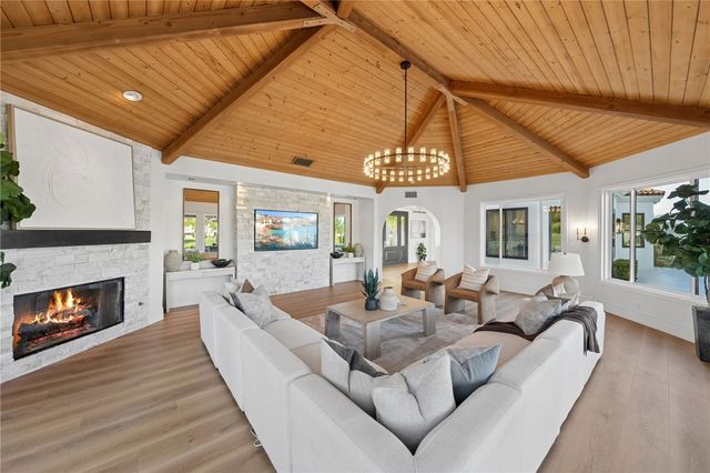 38390 Shoal Creek, Murrieta, CA 92562
