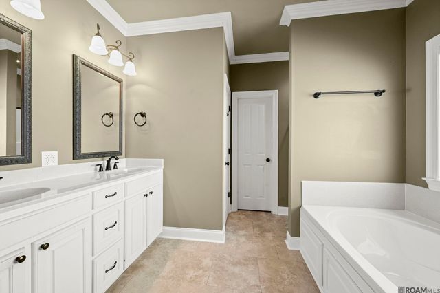 9431 Wyndham Way, Denham Springs, LA 70726