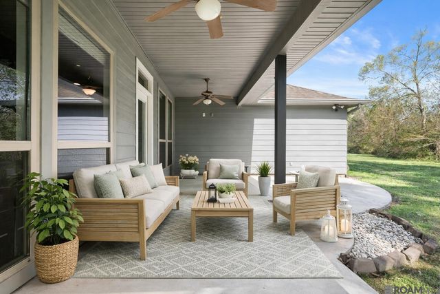 9431 Wyndham Way, Denham Springs, LA 70726