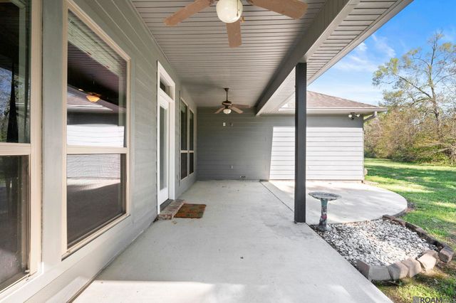 9431 Wyndham Way, Denham Springs, LA 70726