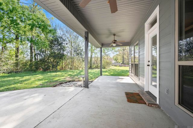 9431 Wyndham Way, Denham Springs, LA 70726