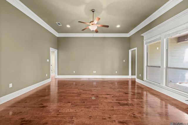 9431 Wyndham Way, Denham Springs, LA 70726