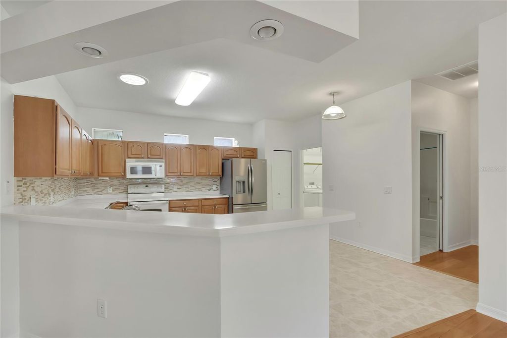 Image 16 of property listing at 8144 AMBERSWEET PLACE, Land O Lakes, FL 34637