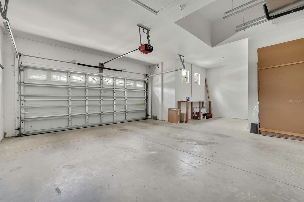 Image 39 of property listing at 8144 AMBERSWEET PLACE, Land O Lakes, FL 34637