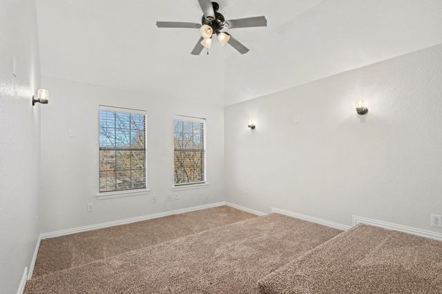 411 Sodbury Court, Roanoke, TX 76262