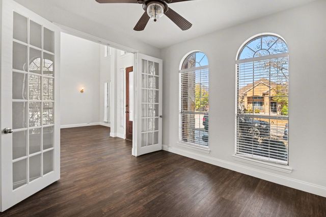 411 Sodbury Court, Roanoke, TX 76262