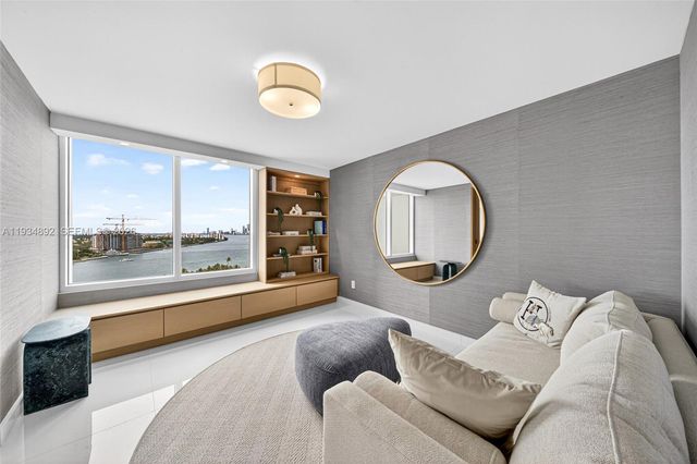 400 S Pointe Dr 1501, Miami Beach, FL 33139