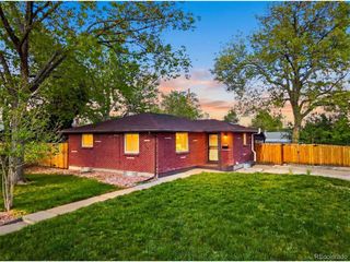 1490 S Zephyr St, Lakewood, CO 80232
