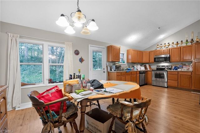138 Eagle Valley Trail, Dobson, NC 27017