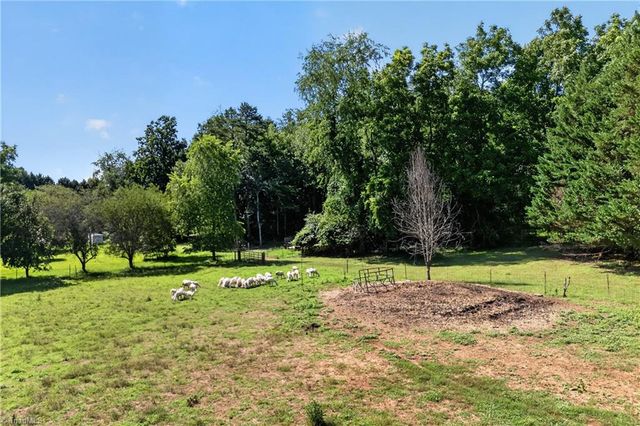 138 Eagle Valley Trail, Dobson, NC 27017