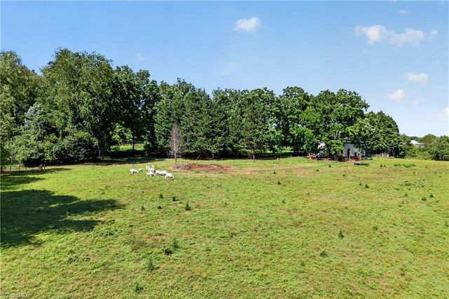 138 Eagle Valley Trail, Dobson, NC 27017
