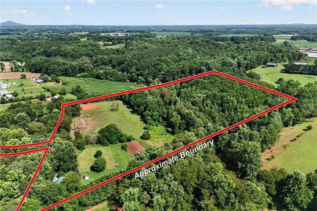 138 Eagle Valley Trail, Dobson, NC 27017