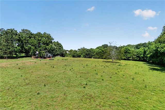138 Eagle Valley Trail, Dobson, NC 27017