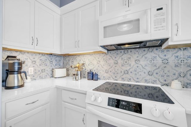 670 Nautilus Court 602, Fort Walton Beach, FL 32548