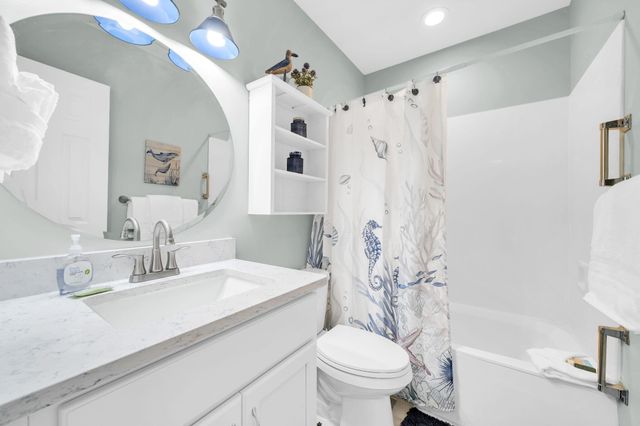 670 Nautilus Court 602, Fort Walton Beach, FL 32548