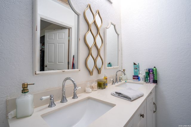 1022 Linden, San Antonio, TX 78211