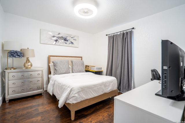 1022 Linden, San Antonio, TX 78211