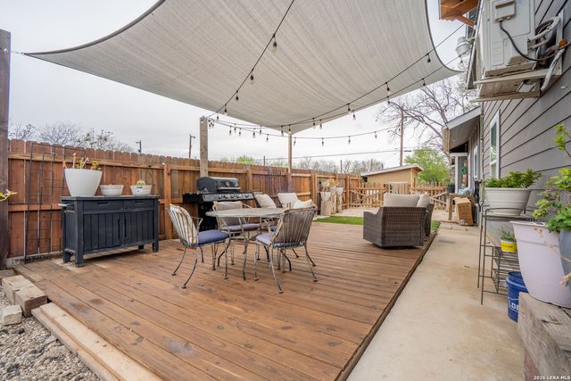 1022 Linden, San Antonio, TX 78211