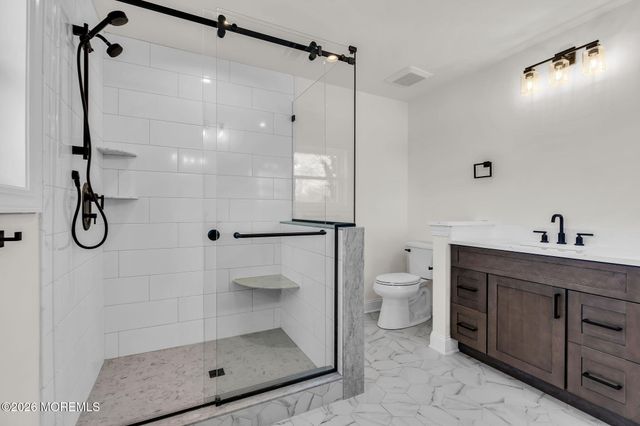 318 E Cape May Avenue, Ocean Gate, NJ 08740