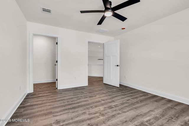 318 E Cape May Avenue, Ocean Gate, NJ 08740