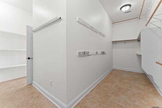 1135 Bayou Paul Ln, St Gabriel, LA 70776