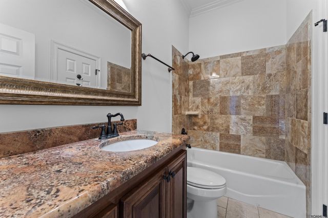 1135 Bayou Paul Ln, St Gabriel, LA 70776